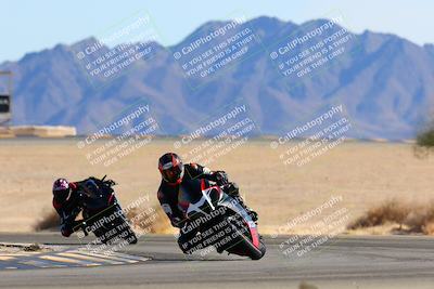 media/Jan-08-2022-SoCal Trackdays (Sat) [[1ec2777125]]/Turn 4 (1145am)/